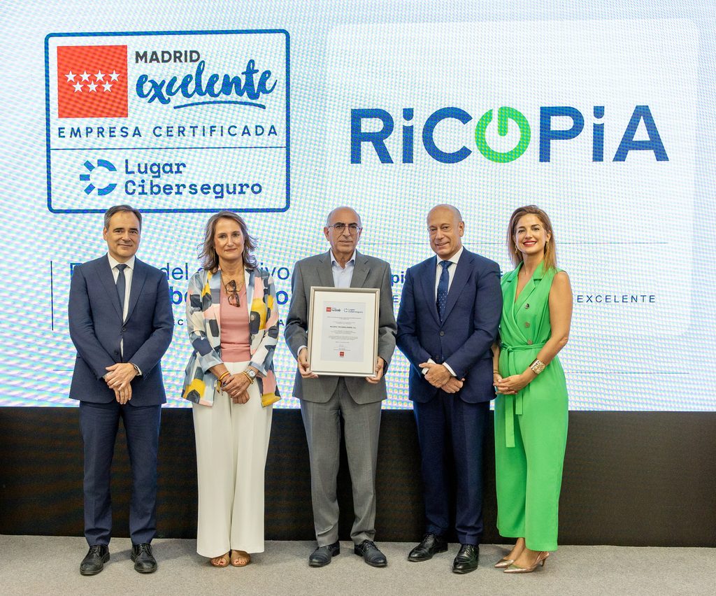 Ricopia recibe el distintivo Madrid Excelente – Lugar Ciberseguro 1 MK 8822 1